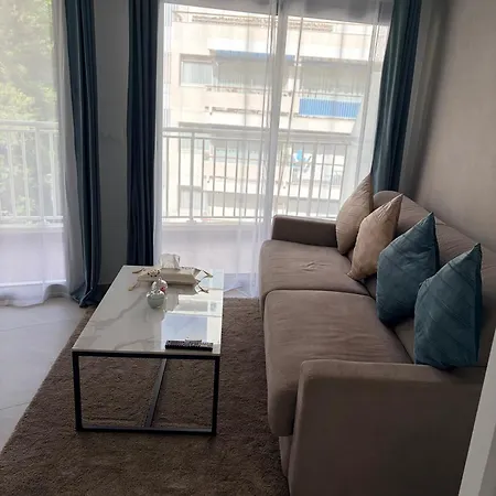 Elegant Centre , Proche Croisette شقة