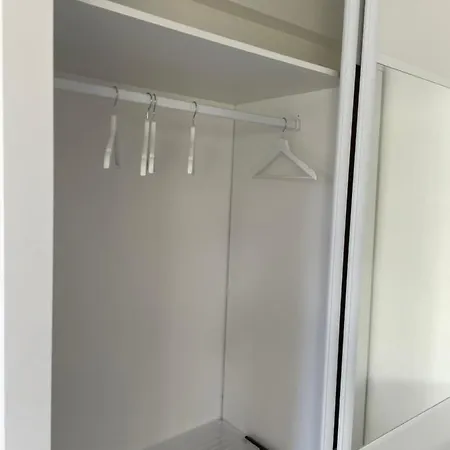 Apartment - Centre De *